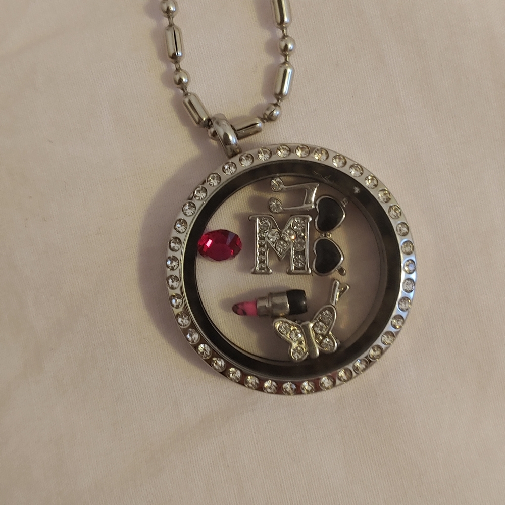 Origami Owl necklace